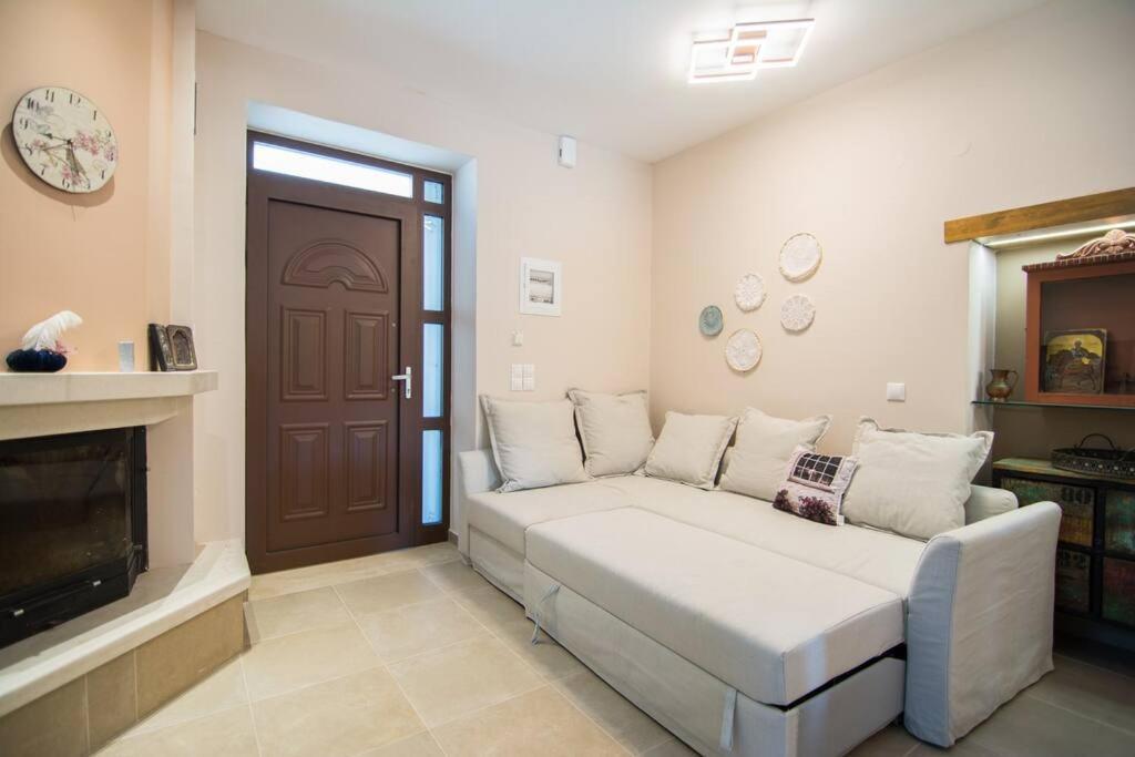Willa Papa-Antonis Stone House Zarós Zewnętrze zdjęcie